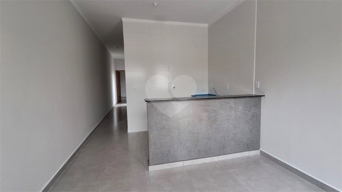 Casa de Vila à venda com 2 quartos em Jardim Santa Marta, Sorocaba, SP