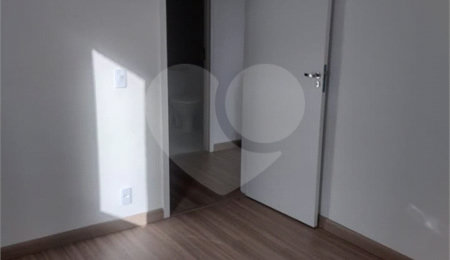 Apartamento à venda com 2 quartos em Conjunto Habitacional Brás Cubas, Mogi das Cruzes, SP