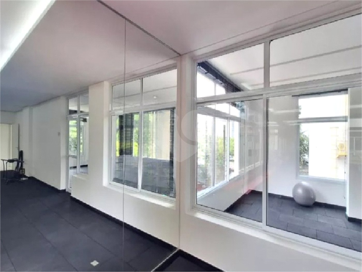 Apartamento para alugar com 2 quartos, sendo 1 suíte, em Barra Funda, São Paulo, SP
