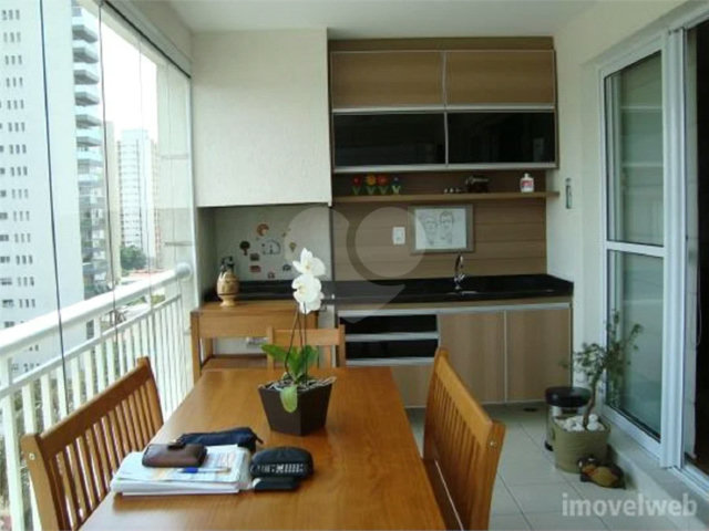 Apartamento para alugar com 3 suítes em Chácara Santo Antônio, São Paulo, SP