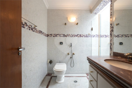 Casa à venda com 4 suítes em Alto da Lapa, São Paulo, SP