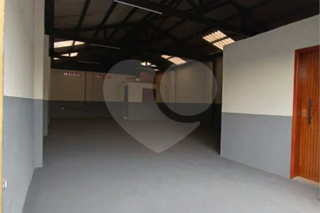 Galpão à venda em Loteamento Residencial e Comercial Flamboyant, Pindamonhangaba, SP