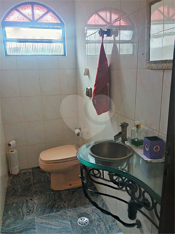 Sobrado à venda com 3 quartos, sendo 1 suíte, em Tremembé, São Paulo, SP