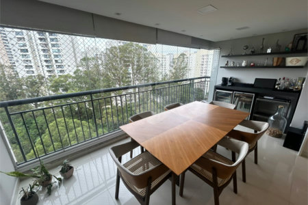 Apartamento à venda com 2 suítes em Parque Reboucas, São Paulo, SP