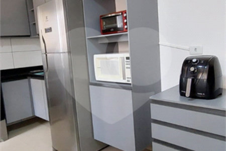 Apartamento à venda com 2 quartos em Vila Erna, São Paulo, SP
