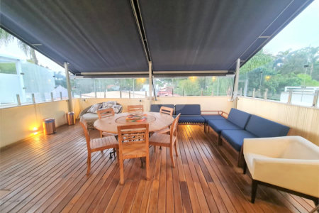 Casa à venda com 4 suítes no condomínio Villaggio DI Palme, São Paulo - SP