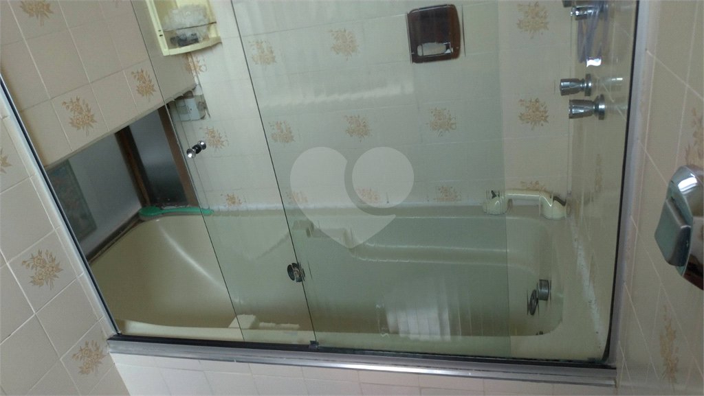 Apartamento à venda com 3 quartos, sendo 1 suíte, em Morumbi, São Paulo, SP