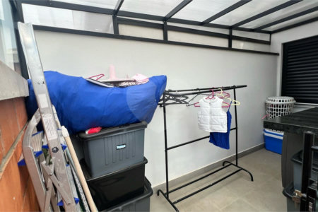 Casa à venda com 3 quartos, sendo 1 suíte, no condomínio Village Moutonnée, Salto - SP