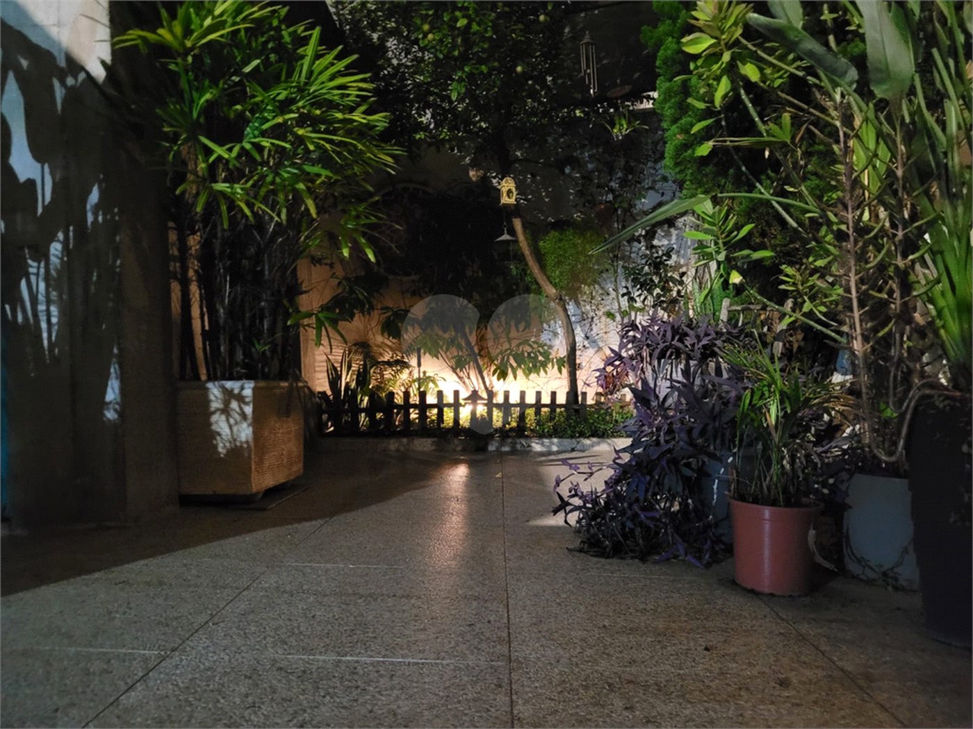 Casa à venda com 3 quartos, sendo 2 suítes, em Vila Mariana, São Paulo, SP