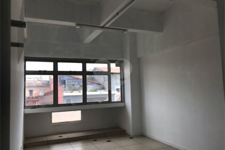 Sala para alugar em Vila Pirajussara, São Paulo, SP