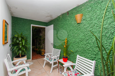 Sobrado à venda com 5 quartos em Jardim da Glória, São Paulo, SP