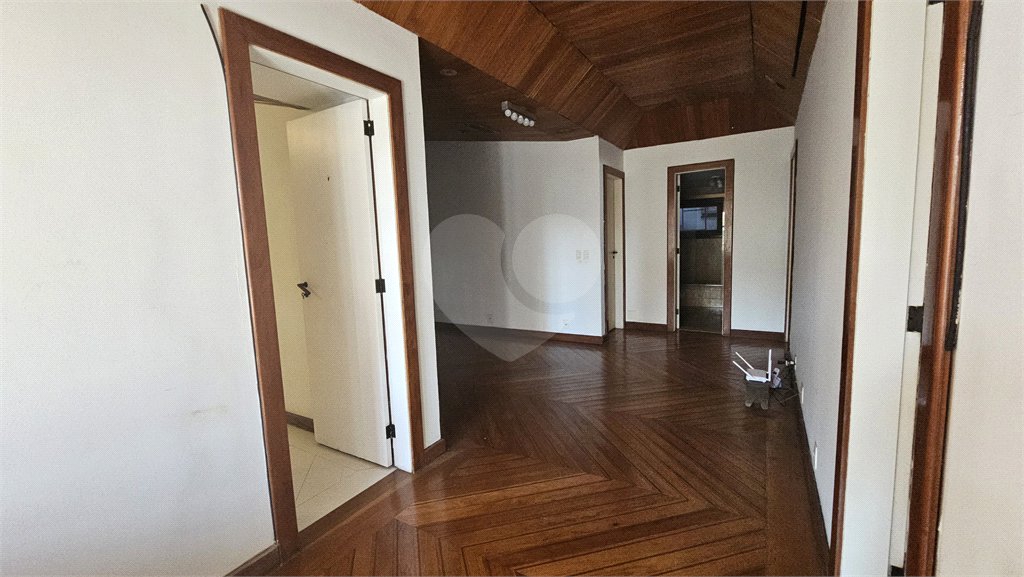Casa em condomínio à venda com 5 quartos, sendo 3 suítes, em Barra da Tijuca, Rio de Janeiro, RJ