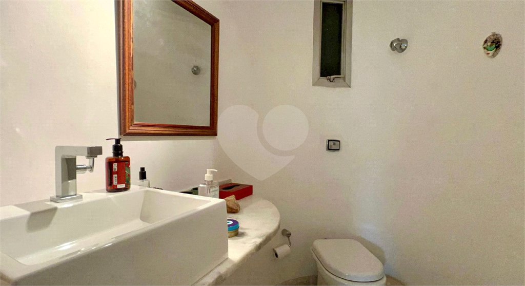 Apartamento à venda com 3 quartos, sendo 1 suíte, em Jardim Paulistano, São Paulo, SP