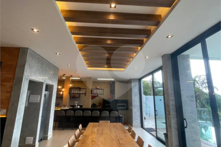 Casa à venda com 3 suítes no condomínio Hills, Arujá - SP