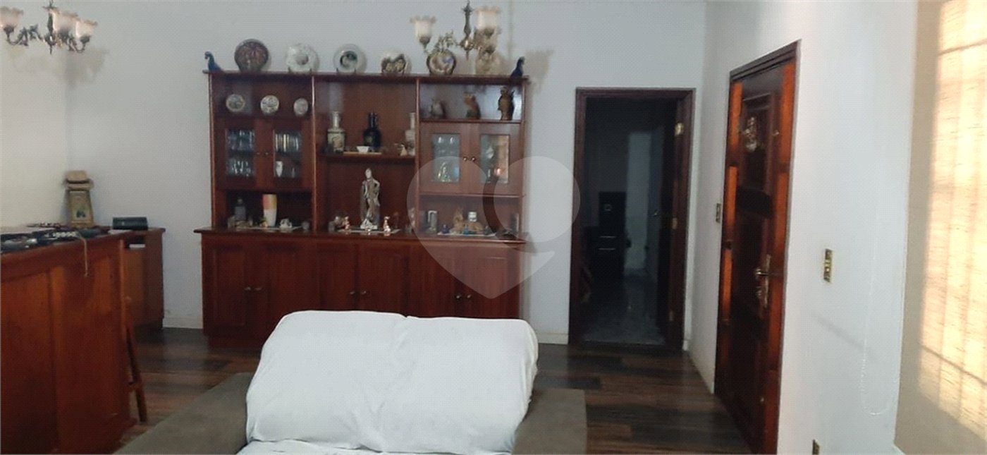 Chácara à venda com 6 quartos, sendo 2 suítes, em Leitão, Louveira, SP