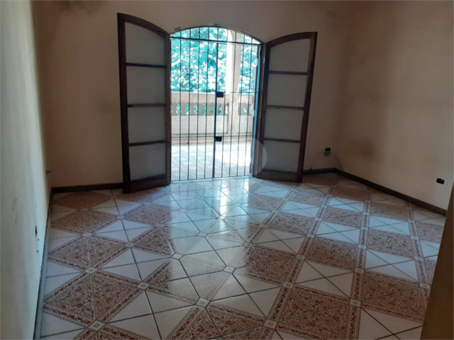 Sobrado à venda com 5 quartos, sendo 1 suíte,  em Vila Amália (zona Norte), São Paulo, SP
