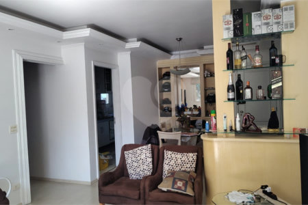 Apartamento à venda com 3 quartos, sendo 1 suíte, em Vila Augusta, Guarulhos, SP