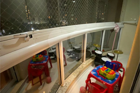 Apartamento à venda com 3 suítes em Santa Teresinha, São Paulo, SP