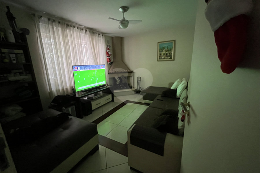 Sobrado à venda com 5 quartos, sendo 4 suítes, em Tremembé, São Paulo, SP