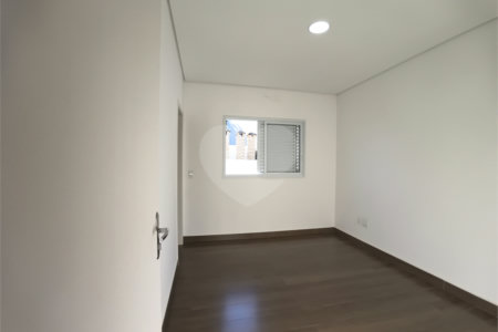 Casa à venda com 3 suítes no condomínio Terras de São Francisco, Sorocaba - SP