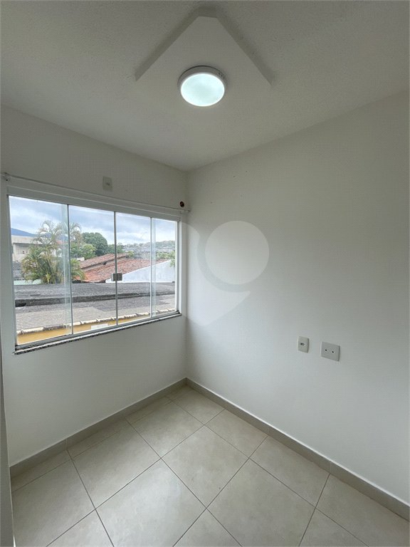 Casa à venda com 3 suítes no condomínio Vítor Alves 2400, Rio de Janeiro - RJ