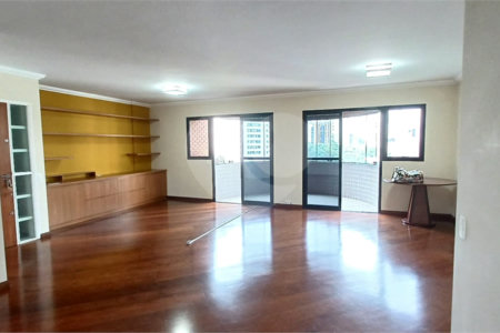 Apartamento à venda com 3 quartos, sendo 1 suíte,  em Lar São Paulo, São Paulo, SP