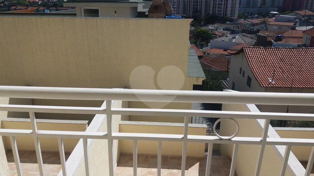 Sobrado à venda com 3 suítes em Vila Romero, São Paulo, SP