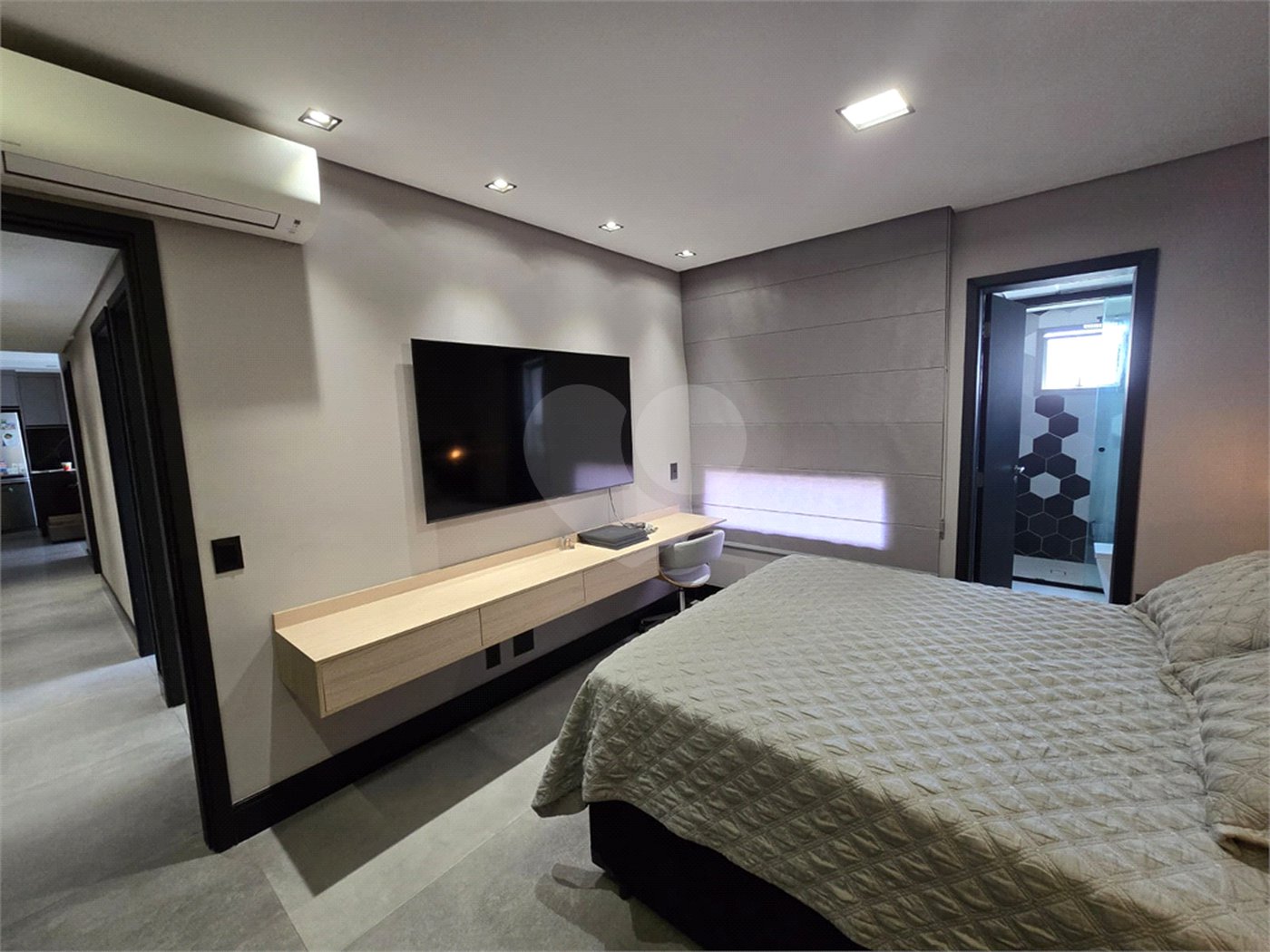 Apartamento à venda com 3 quartos, sendo 1 suíte, em Tatuapé, São Paulo, SP