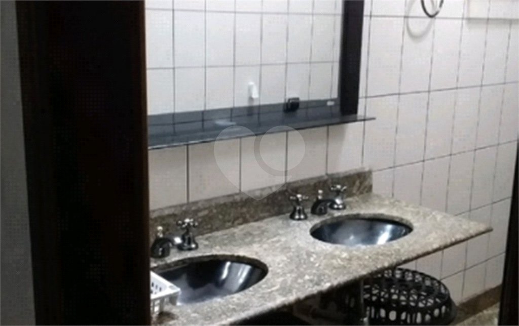 Sobrado à venda com 3 quartos, sendo 1 suíte, em Parque Edu Chaves, São Paulo, SP