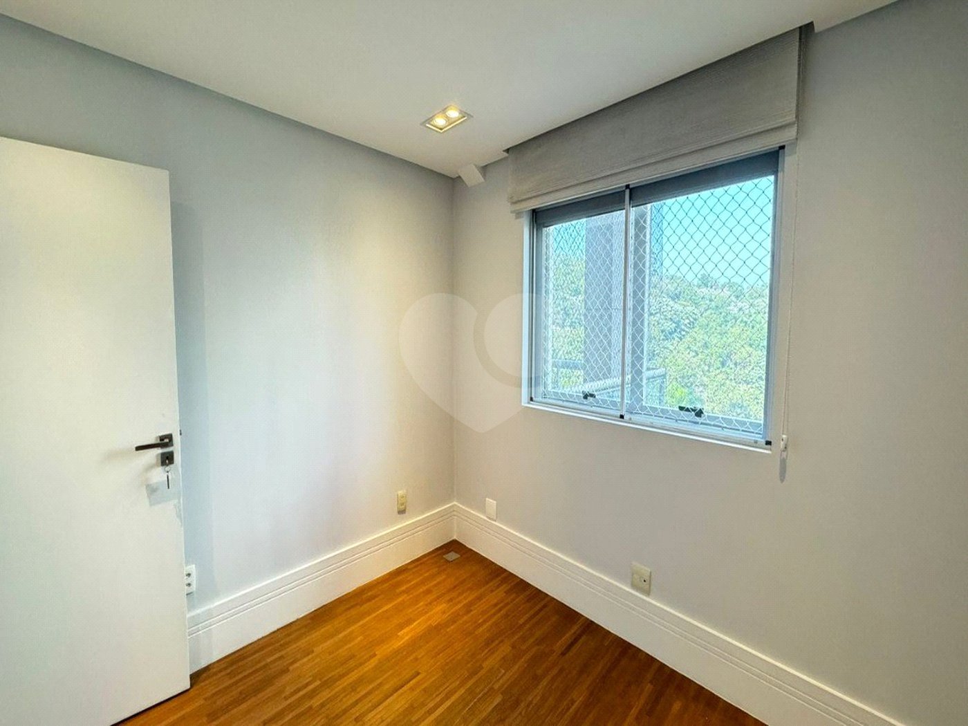 Apartamento à venda com 2 quartos, sendo 1 suíte, em Parque do Morumbi, São Paulo, SP