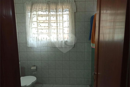 Casa à venda com 4 quartos, sendo 1 suíte, em Perdizes, São Paulo, SP