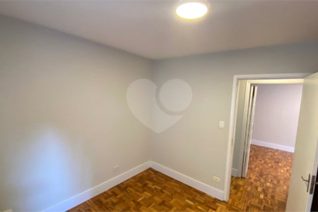 Apartamento à venda com 2 quartos em Indianópolis, São Paulo, SP