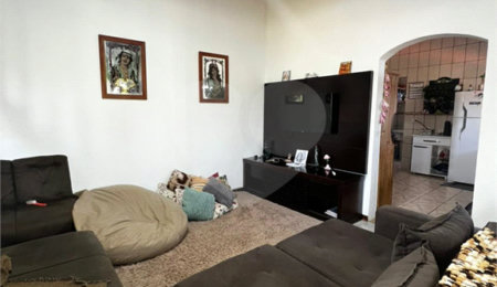 Casa à venda com 3 quartos, sendo 1 suíte,  no Centro, Guararema, SP