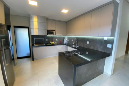 Casa à venda com 3 suítes no condomínio Quinta dos Ventos, Ribeirão Preto - SP