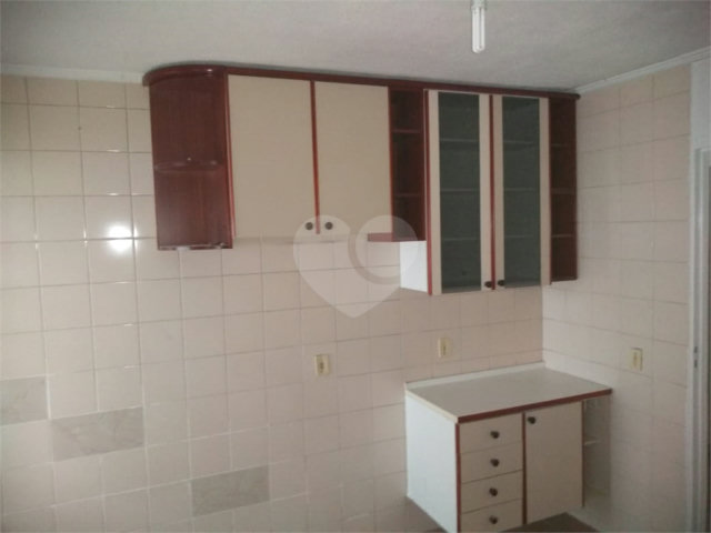 Sobrado à venda com 2 quartos em Conjunto Residencial Vista Verde, São Paulo, SP