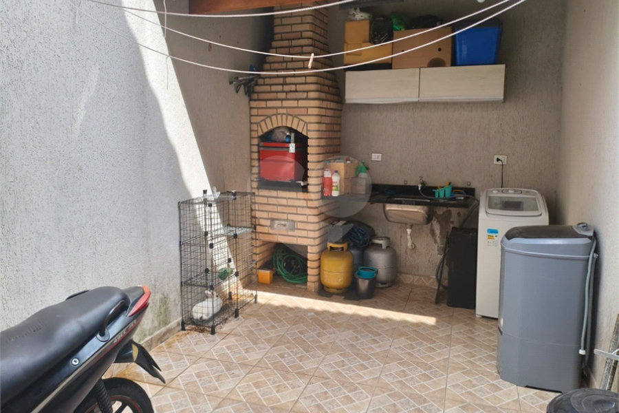 Sobrado à venda com 3 quartos, sendo 1 suíte, em Tremembé, São Paulo, SP