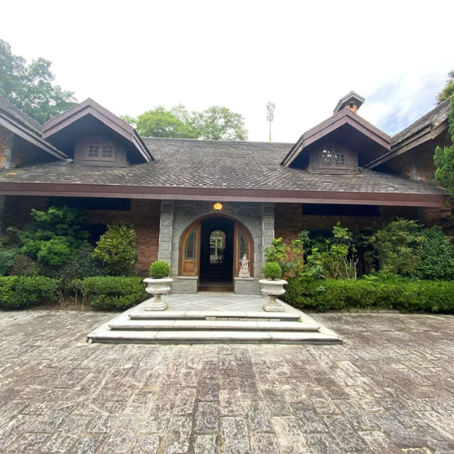 Casa à venda ou para alugar com 5 quartos, sendo 3 suítes, em Fazenda Morumbi, São Paulo, SP