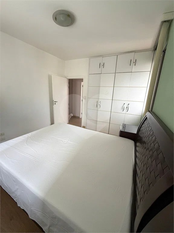 Triplex à venda ou para alugar com 3 suítes em Vila Suzana, São Paulo, SP