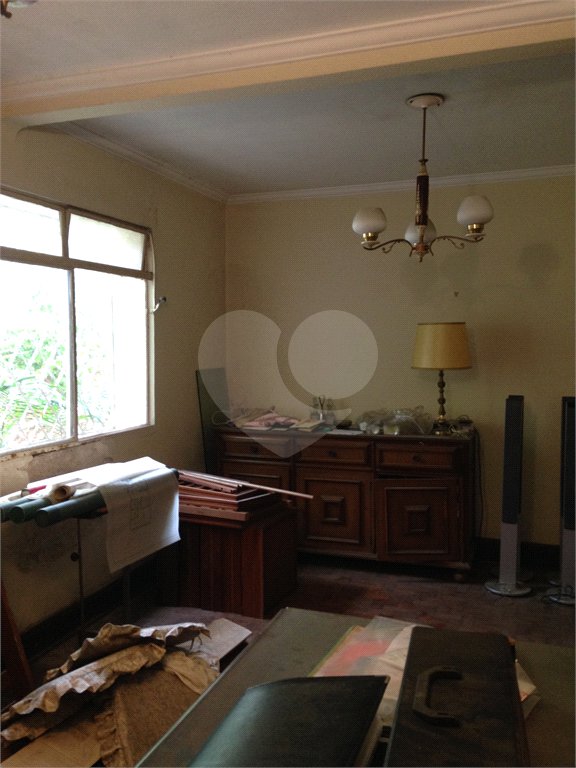 Casa à venda com 4 quartos, sendo 1 suíte,  em Jardim Petrópolis, São Paulo, SP
