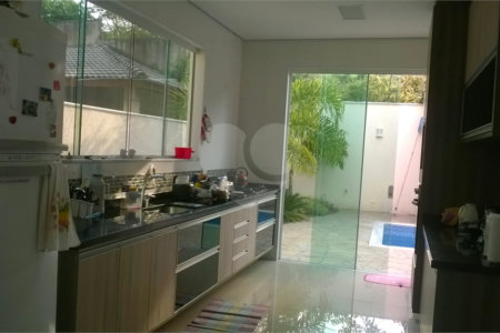 Casa à venda com 3 suítes,  no condomínio Aruã, Mogi das Cruzes - SP