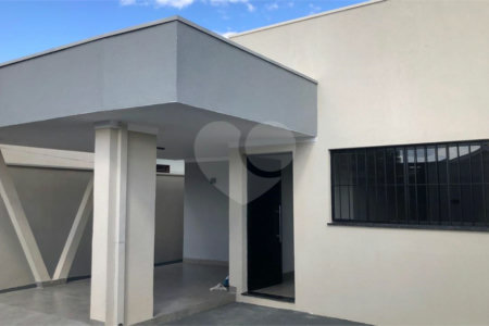 Casa à venda com 4 quartos em Vila Cidade Industrial (vila Xavier), Araraquara, SP