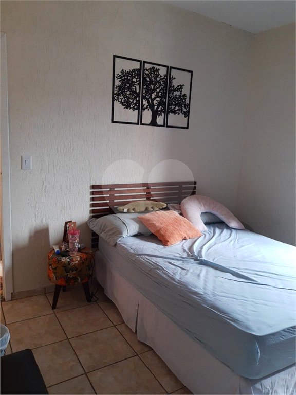 Casa à venda com 4 quartos, sendo 1 suíte, em Jardim das Palmas, São Paulo, SP
