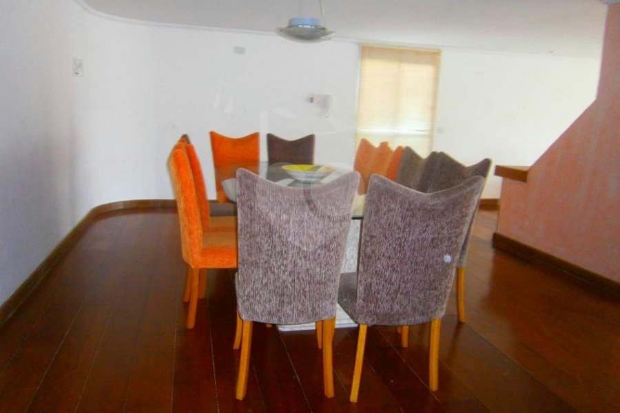 Casa à venda com 4 quartos, sendo 1 suíte, em Horto, São Paulo, SP