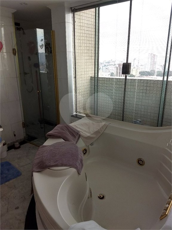 Triplex à venda com 4 suítes em Vila Paulicéia, São Paulo, SP