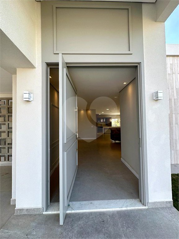 Casa à venda com 3 quartos, sendo 1 suíte, no condomínio Santa Mônica, Itu - SP