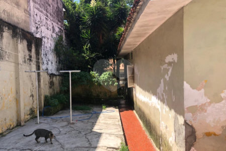 Casa à venda com 4 quartos, sendo 1 suíte,  em Jardim Colombo, São Paulo, SP