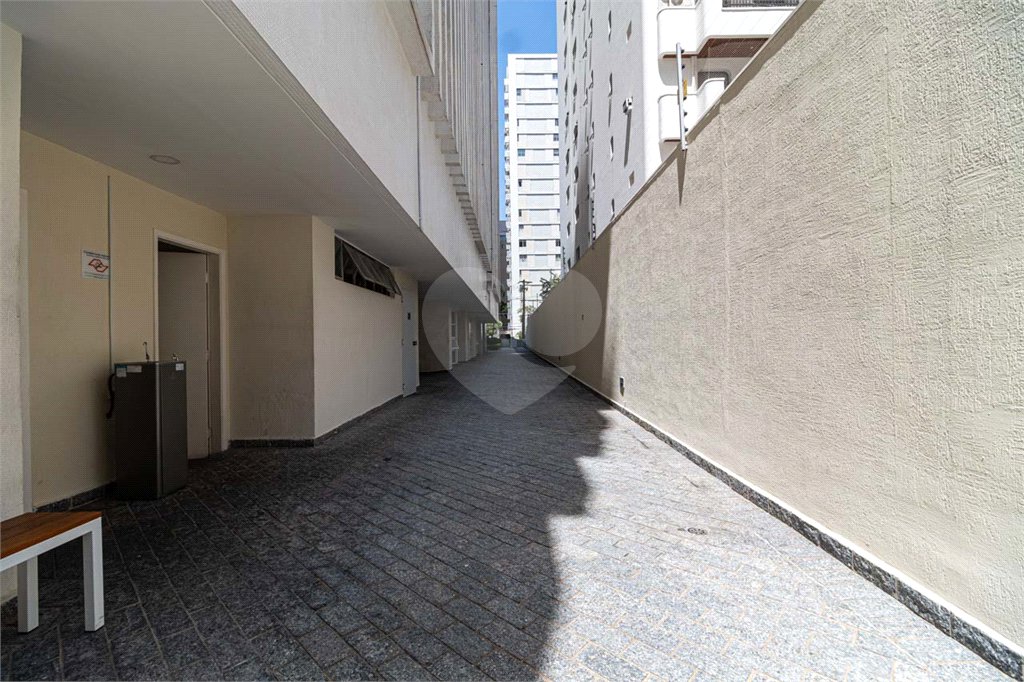 Apartamento à venda ou para alugar com 4 quartos, sendo 1 suíte,  em Jardim América, São Paulo, SP