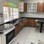 Casa à venda com 3 quartos, sendo 1 suíte, no condomínio Jardim das Pedras, São Paulo - SP
