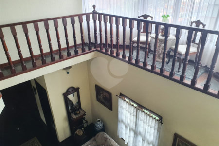 Casa à venda com 4 quartos, sendo 2 suítes,  em Mogi Moderno, Mogi das Cruzes, SP