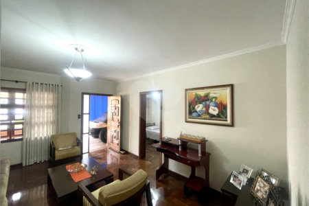 Casa à venda com 3 quartos, sendo 1 suíte, em Parque Bela Vista, Votorantim, SP
